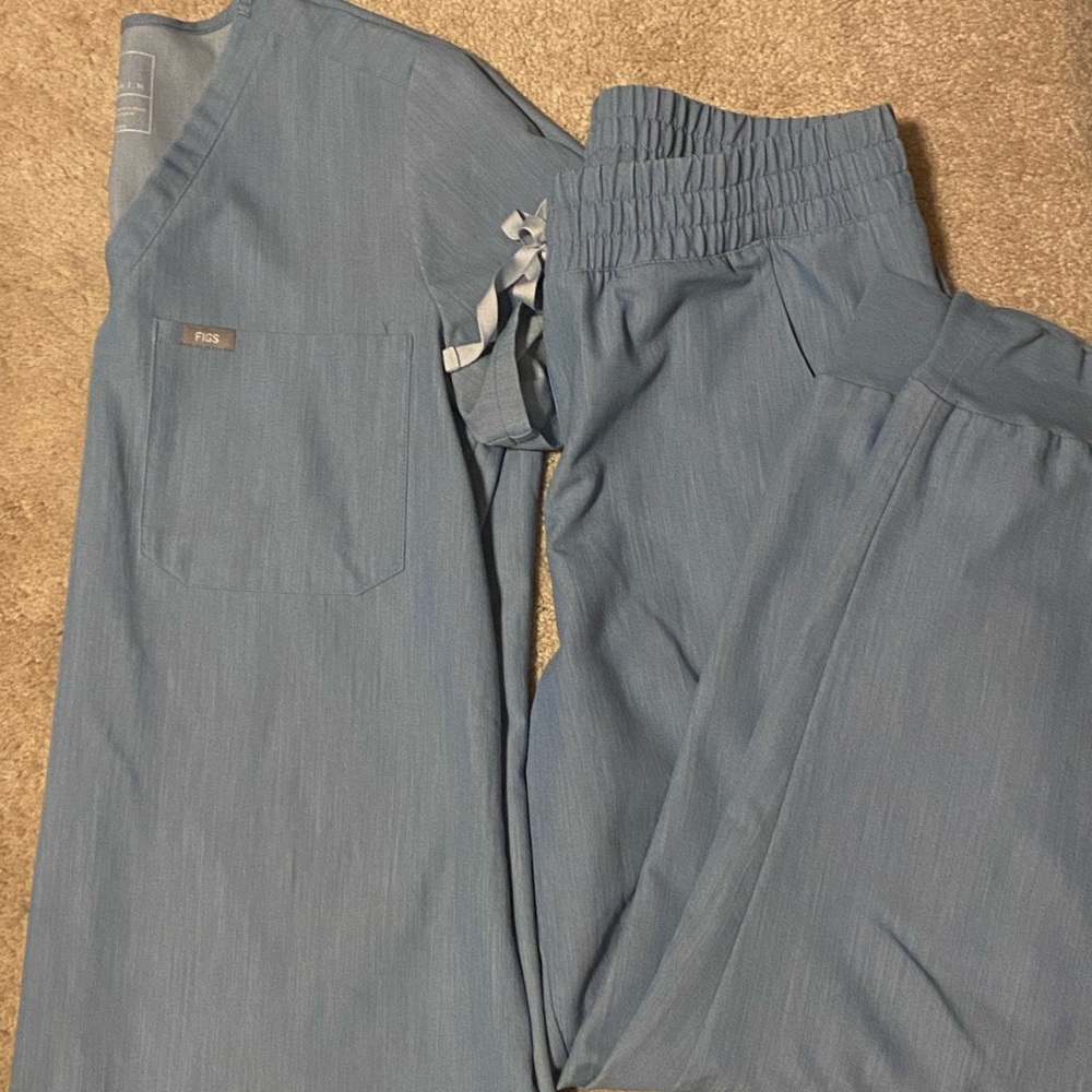 Figs Scrub Set (Limited Edition Heather Grey)